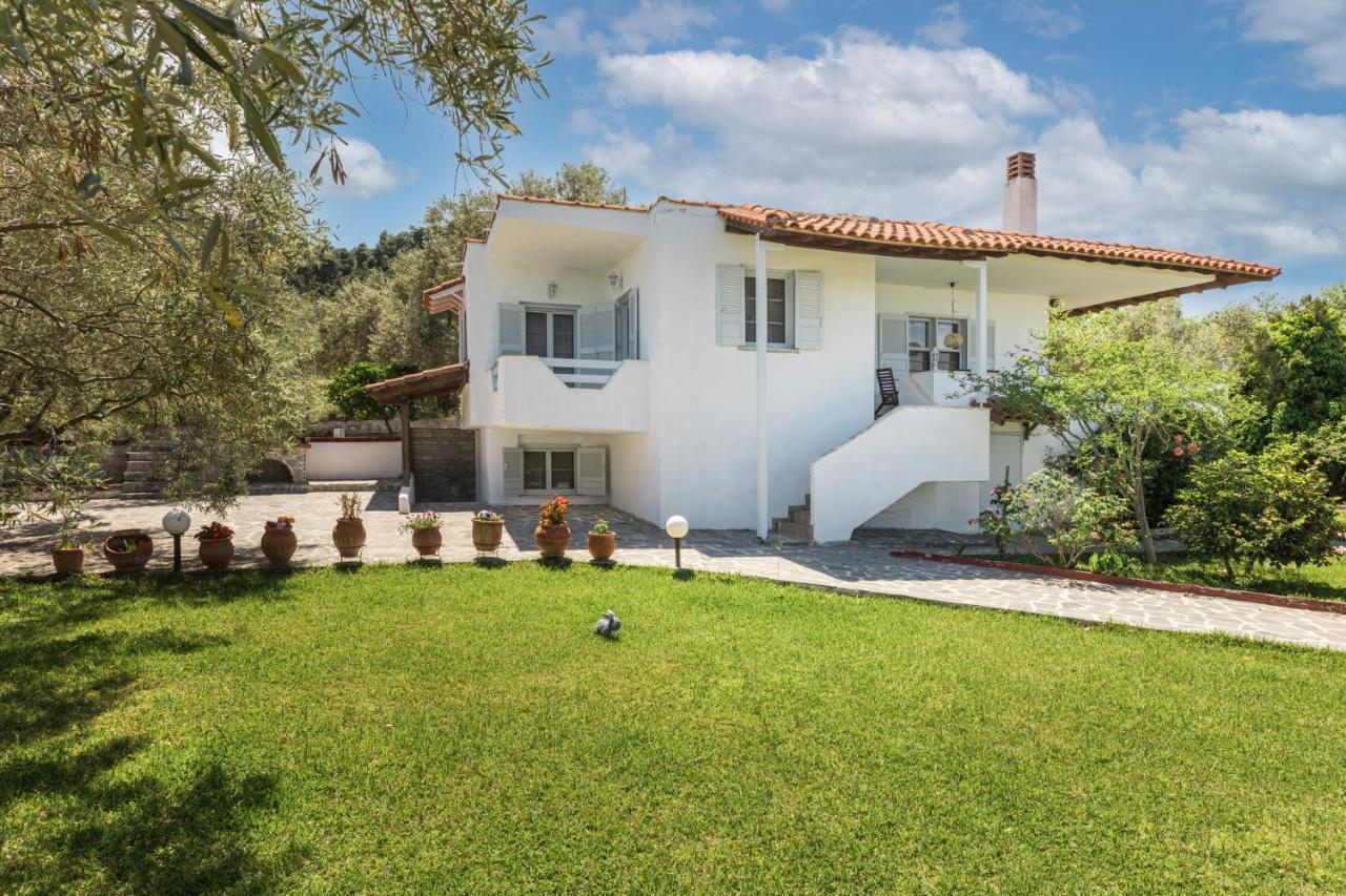 M&M Villa Vourvourou Luaran gambar