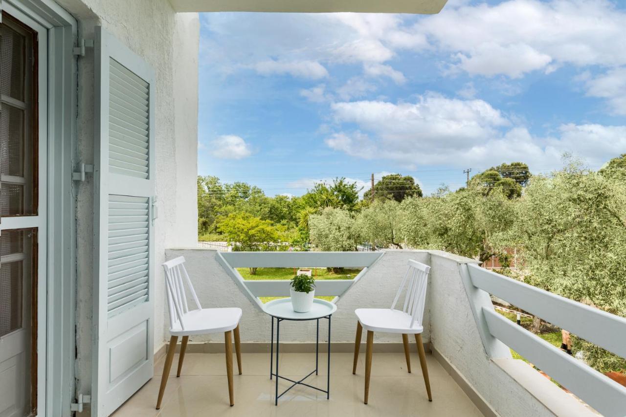 M&M Villa Vourvourou Luaran gambar